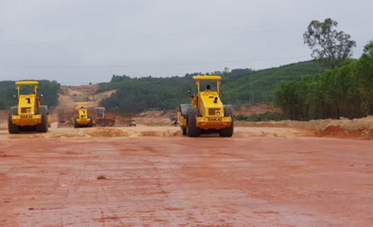 Nghịch lý cao tốc Bắc-Nam: Có tiền nhưng đang bị chậm tiến độ